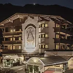 Maria Theresia Hotel 3*