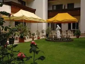 Maria Theresia فندق 3*