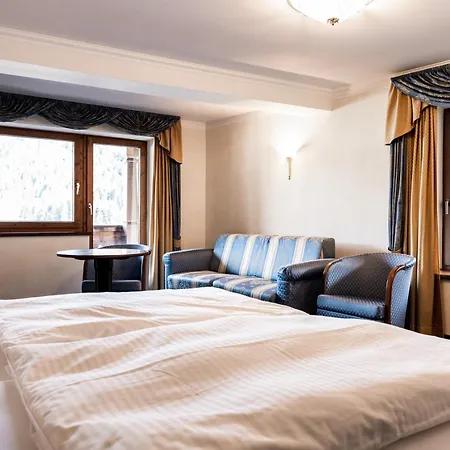 Maria Theresia Hotel 3*